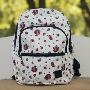 NEW! Vans White and Red Floral Backpack NWT 12.16